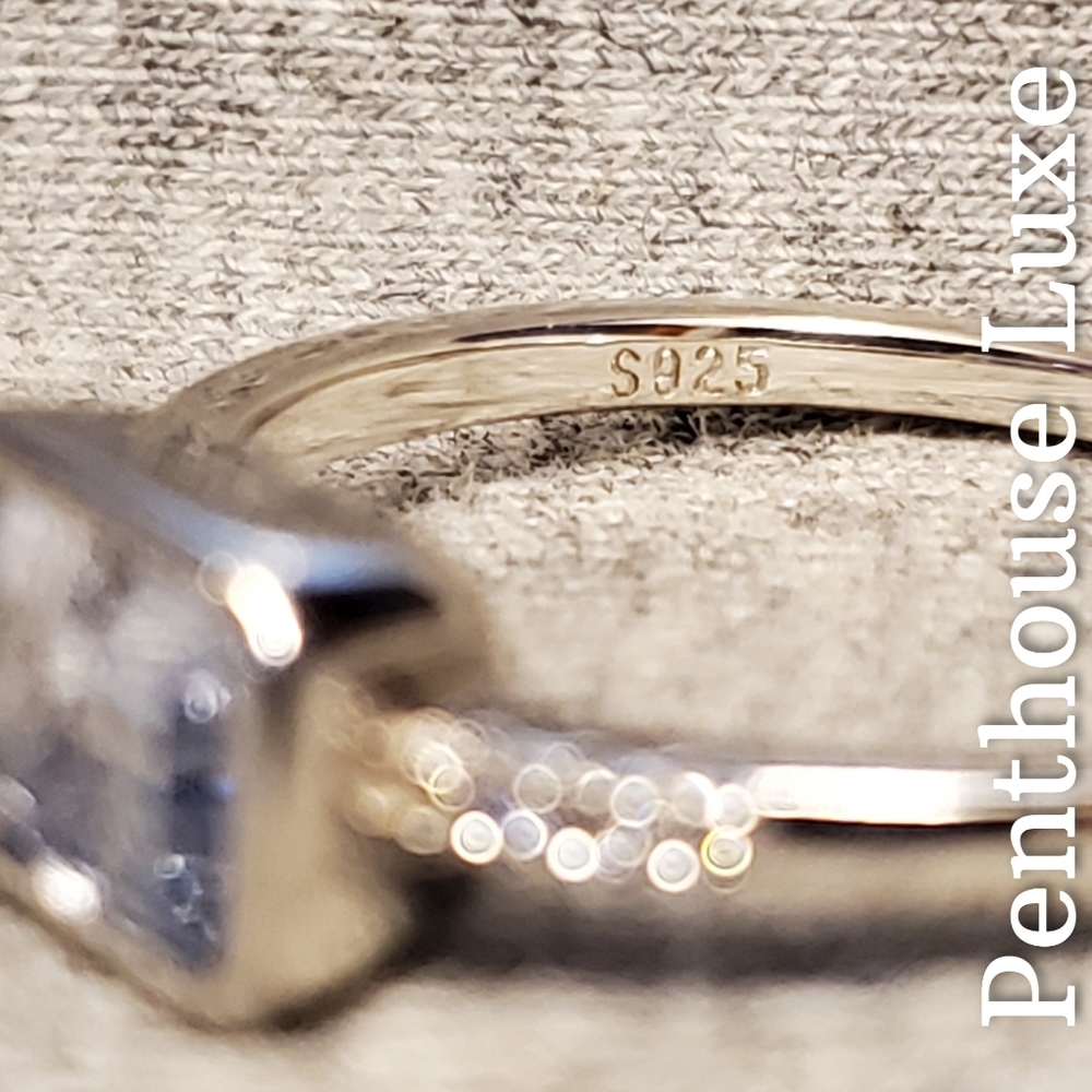 SOLID 925 Sterling Silver Blue Topaz Ring - Picture 4 of 5